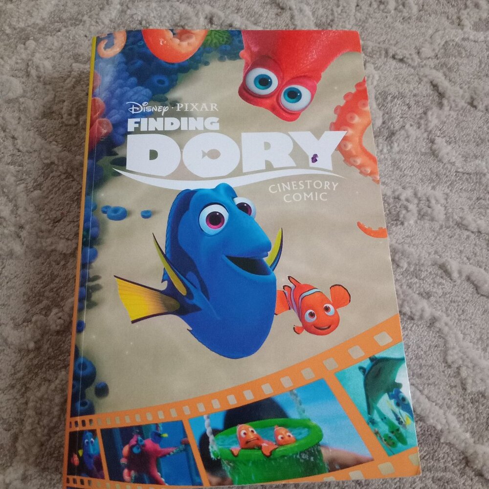 Disney Finding Dory Cinestory Comic